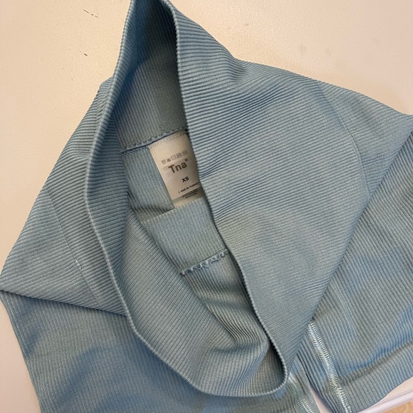 Aritzia ribbed 3” shorts teal - Picture 4 of 4